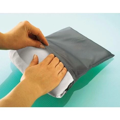 Protège Pare-brise Attache Magnétique Anti-gel - 156 X 96 Cm Wenko 4 Protège Pare-brise Attache Magnétique Anti-gel - 156 X 96 Cm Wenko – Image 2