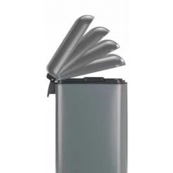 WENKO Poubelle Salle De Bain à Pédale Avec Frein De Chute Easy-Close Studio, Petite Poubelle Capacité 6L, Acier, 23x32x22,5 Cm, Gris Mat 9 WENKO Poubelle Salle De Bain à Pédale Avec Frein De Chute Easy-Close Studio, Petite Poubelle Capacité 6L, Acier, 23x32x22,5 Cm, Gris Mat -WENKO Soldes 16527083 3