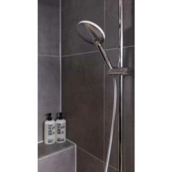 WENKO Flexible De Douche Design, Tuyau De Douche Avec Gainage Protection Anti-torsion, Embout Universel 1/2", Plastique, Longueur 175 Cm, Finition Argent 8 WENKO Flexible De Douche Design, Tuyau De Douche Avec Gainage Protection Anti-torsion, Embout Universel 1/2", Plastique, Longueur 175 Cm, Finition Argent -WENKO Soldes 18939326 3