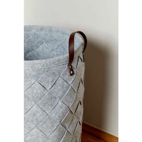 WENKO Panier à Linge Tressé Trovo, Panier à Linge Sale Avec Poignée De Transport, Grande Capacité De Rangement De 75L, Polyester Effet Feutre De Haute Qualité, Ø 40x60 Cm, Gris 6 WENKO Panier à Linge Tressé Trovo, Panier à Linge Sale Avec Poignée De Transport, Grande Capacité De Rangement De 75L, Polyester Effet Feutre De Haute Qualité, Ø 40x60 Cm, Gris – Image 4