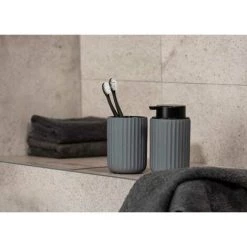 WENKO Gobelet Brosse à Dent Belluno, Gobelet Salle De Bain Céramique "soft Touch", Ø 8x11 Cm, Gris -WENKO Soldes 34038588 5