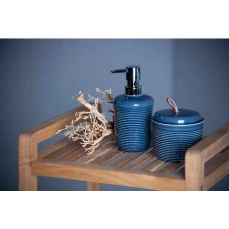 WENKO Distributeur Savon Liquide En Céramique Sada, Capacité 320 Ml, Céramique Structurée Haut De Gamme, Ø 8x10 Cm, Bleu Marine 6 WENKO Distributeur Savon Liquide En Céramique Sada, Capacité 320 Ml, Céramique Structurée Haut De Gamme, Ø 8x10 Cm, Bleu Marine – Image 4