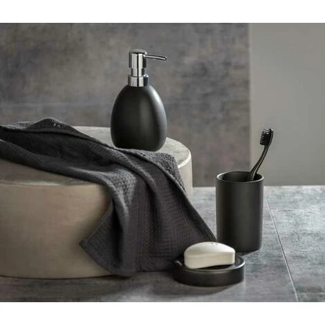 WENKO Set Accessoires Salle De Bain, Distributeur Savon Liquide, Porte Brosse à Dent, Brosse WC, Céramique, Polaris Noir Mat 4 WENKO Set Accessoires Salle De Bain, Distributeur Savon Liquide, Porte Brosse à Dent, Brosse WC, Céramique, Polaris Noir Mat – Image 2