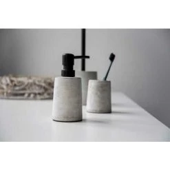 WENKO Gobelet Brosse à Dent Villena, Gobelet Salle De Bain, Béton Brossé, Ø 7,4x9,5 Cm, Gris -WENKO Soldes 37469302 4