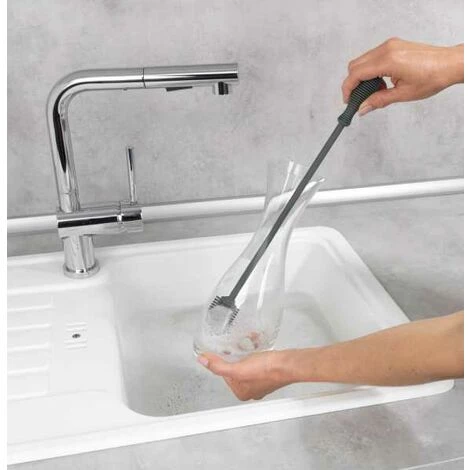WENKO Brosse à Bouteilles En Silicone Sia, Brosse De Nettoyage à Petite Tête, Idéale Pour Laver Bouteilles, Carafes Et Bouteilles Thermos, Silicone Longue Durée, Facile à Nettoyer, Ø 3,5 X 38 cm, Gris 6 WENKO Brosse à Bouteilles En Silicone Sia, Brosse De Nettoyage à Petite Tête, Idéale Pour Laver Bouteilles, Carafes Et Bouteilles Thermos, Silicone Longue Durée, Facile à Nettoyer, Ø 3,5 X 38 cm, Gris – Image 4