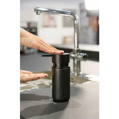 WENKO Distributeur De Savon Silo, Distributeur En Céramique Contenant Jusqu'à 250 ml De Savon Liquide, Liquide Vaisselle Ou Désinfectant Avec Pompe Extra-grande En Plastique ABS, ∅ 6,2 X 16,5 Cm 7 WENKO Distributeur De Savon Silo, Distributeur En Céramique Contenant Jusqu'à 250 ml De Savon Liquide, Liquide Vaisselle Ou Désinfectant Avec Pompe Extra-grande En Plastique ABS, ∅ 6,2 X 16,5 Cm – Image 5