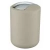 WENKO Poubelle Salle De Bain, Mini Poubelle Salle De Bain, Couvercle Basculant, Brasil S, Capacité 2L, Plastique PET Incassable, ø14x21 Cm, Taupe 1 WENKO Poubelle Salle De Bain, Mini Poubelle Salle De Bain, Couvercle Basculant, Brasil S, Capacité 2L, Plastique PET Incassable, ø14x21 Cm, Taupe -WENKO Soldes 6579756 1